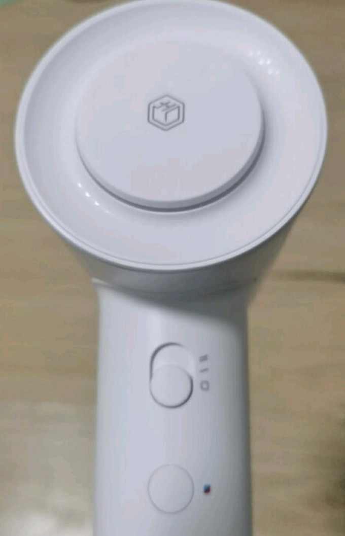 电吹风