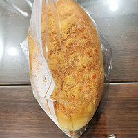 肉松香肠面包