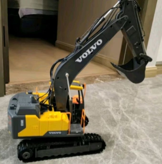 双鹰遥控玩具