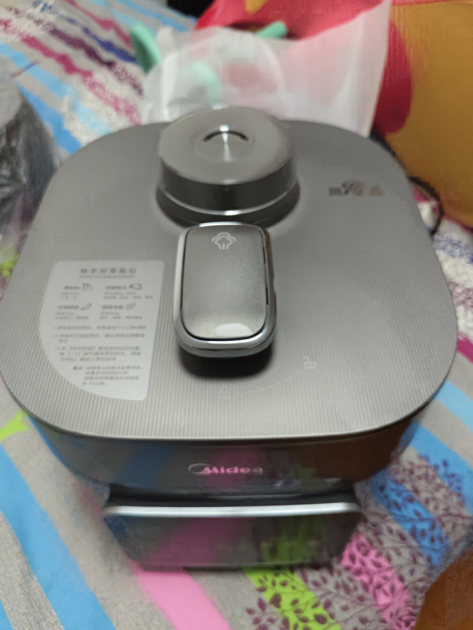 美的电压力锅