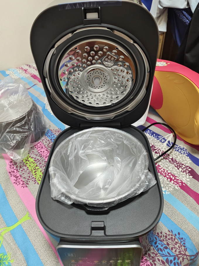 美的电压力锅