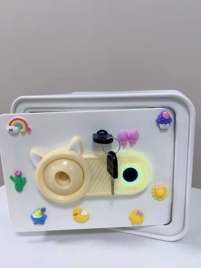 2024年新款儿童储蓄存钱罐指纹只进不出保险箱柜男女孩六一节礼物