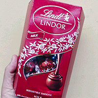 瑞士莲（LINDOR）软心牛奶巧克力