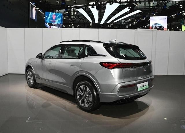 上汽通用别克中大型SUV