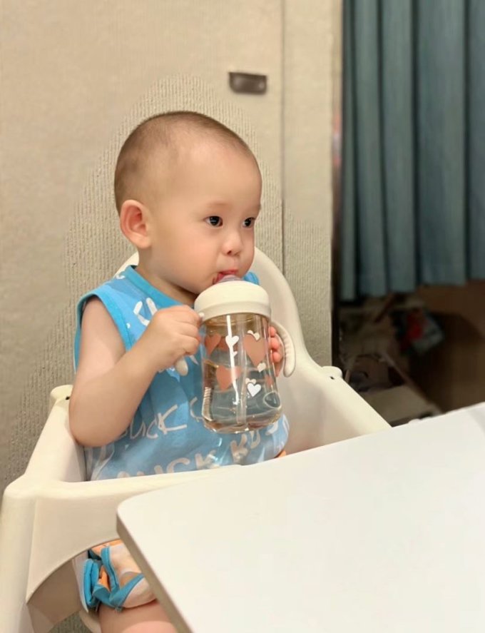 膳魔师奶瓶