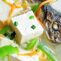 鱼头豆腐汤简单又美味
