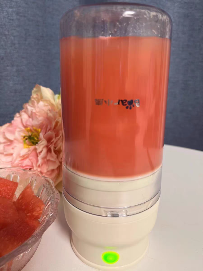 小熊榨汁机