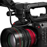 佳能 EOS C400 全画幅摄影机，6K图像传感器，仅售 7999 美元