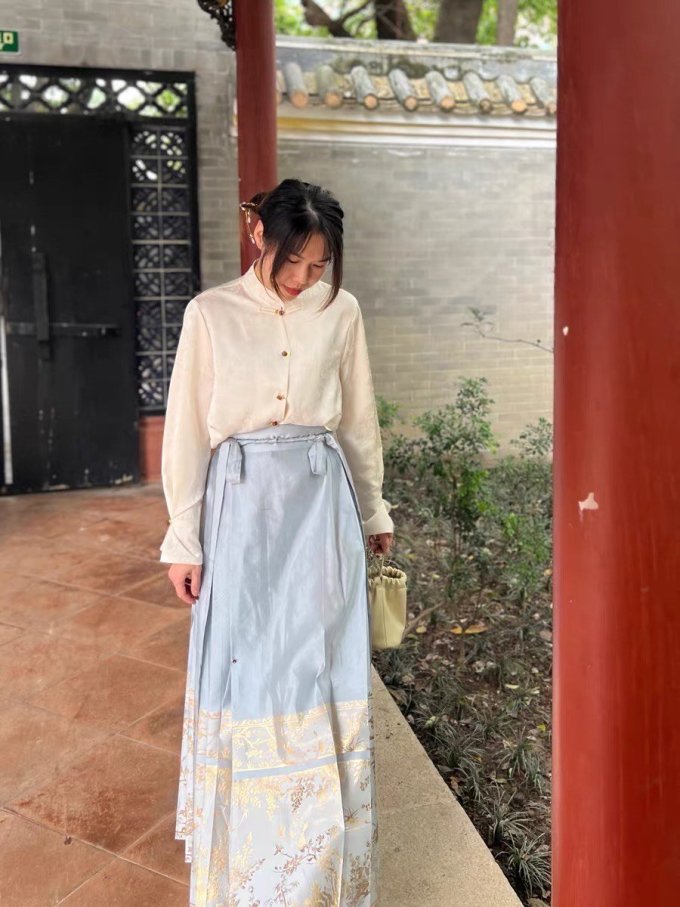 无衣饮羽汉服
