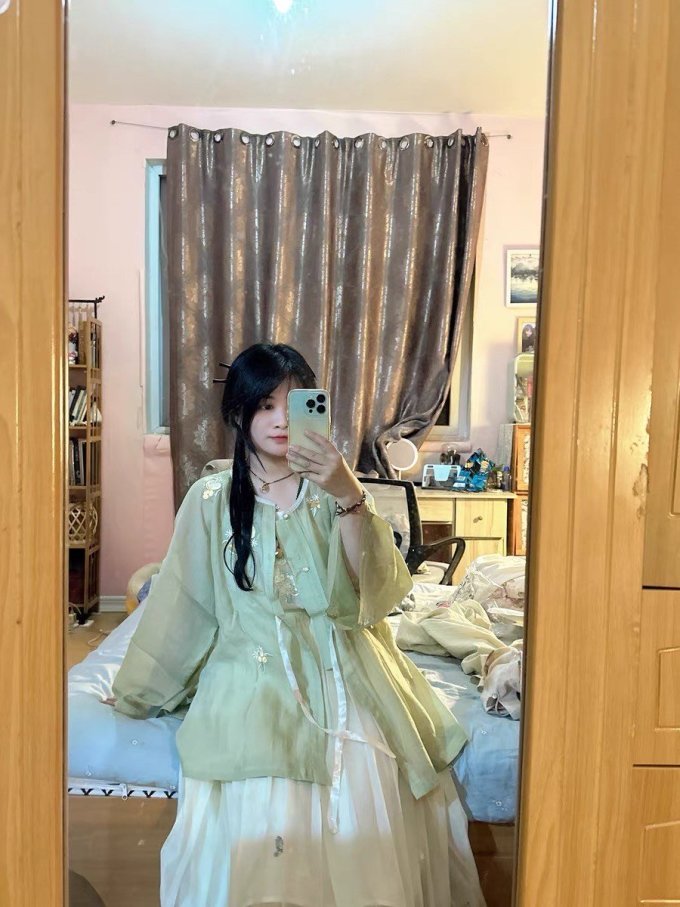 无衣饮羽汉服