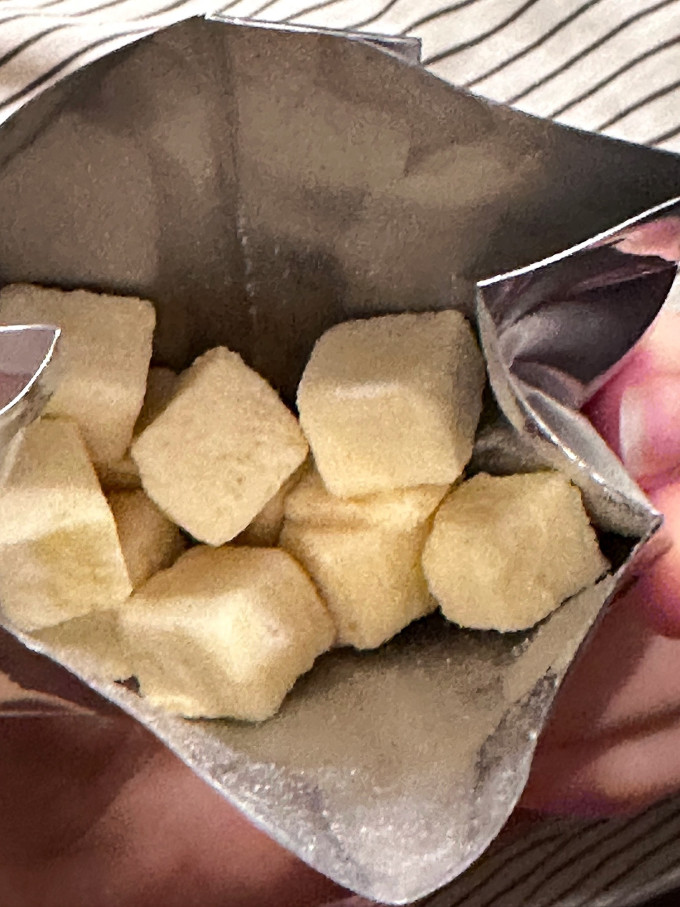 三只松鼠蜜饯果脯