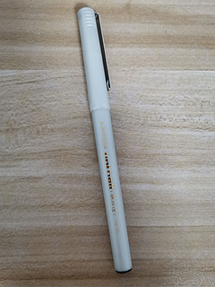 三菱ub-125优丽直液式走珠笔
