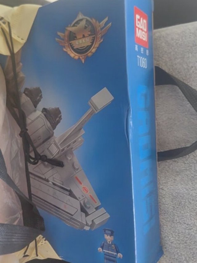 乐高积木航空母舰飞机坦克模型。