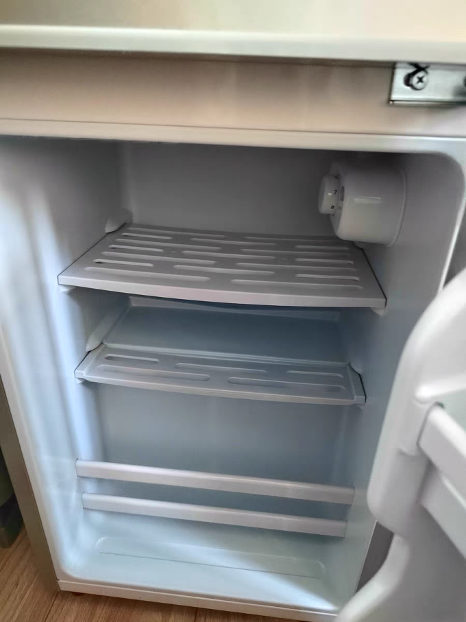 志高双门冰箱