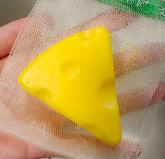 臻白净香皂