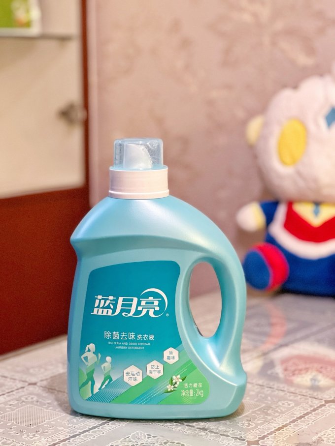 蓝月亮洗衣液