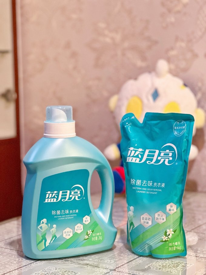 蓝月亮洗衣液