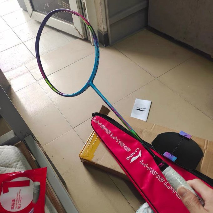 李宁ws72羽毛球拍
