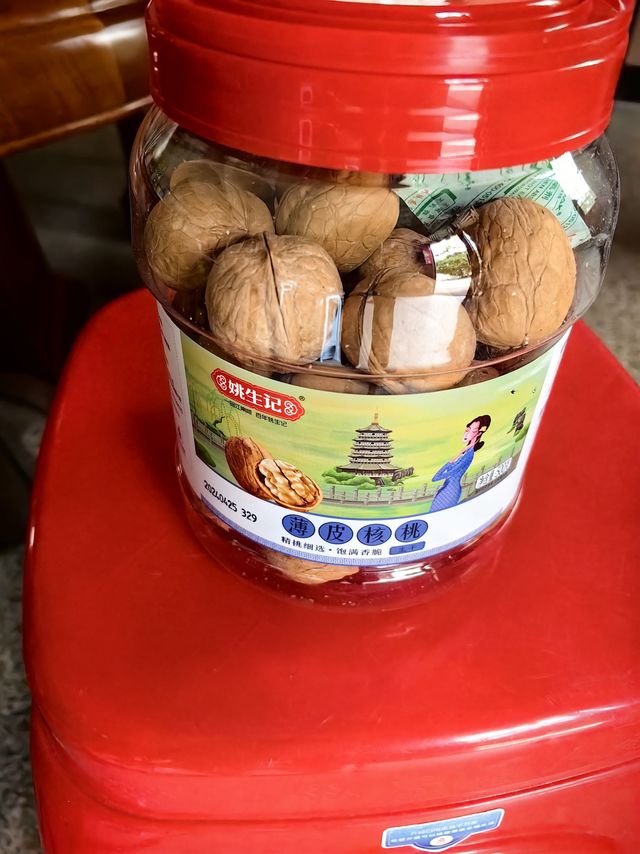 姚生记核桃，不错的！