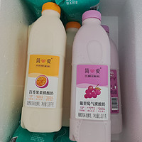 简爱百香果酸奶+葡萄味酸奶