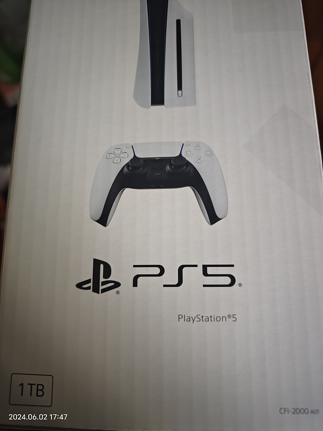 PS5 Slim评测：性能与轻薄并存