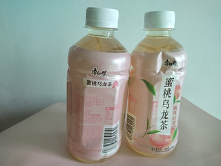 康师傅蜜桃乌龙茶300ml