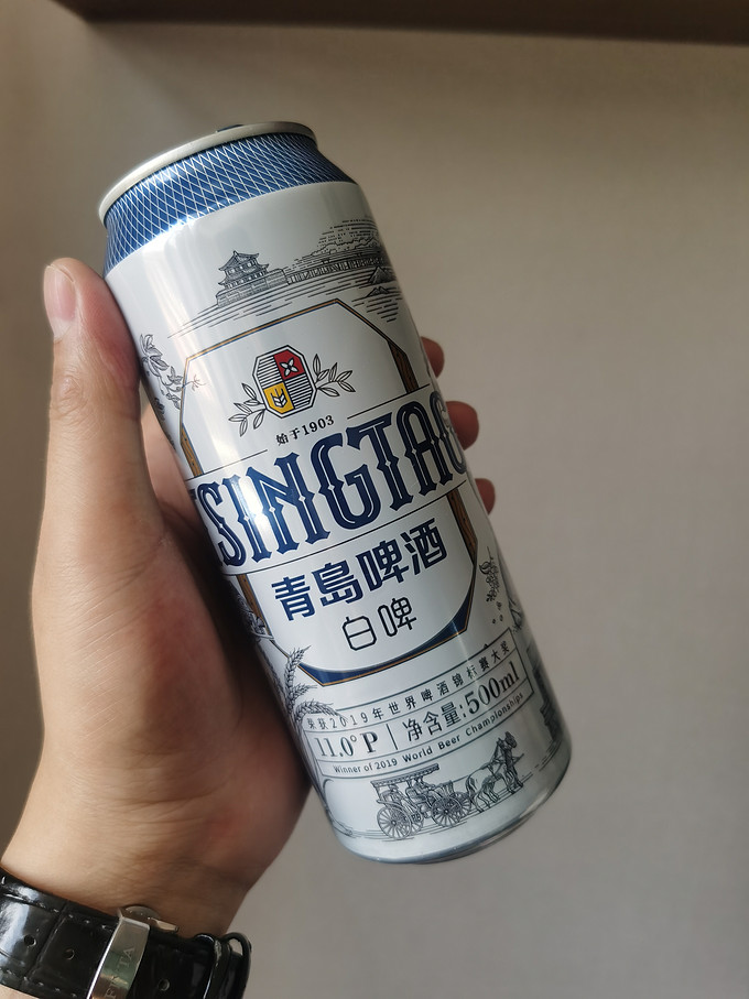 青岛啤酒白啤特点图片