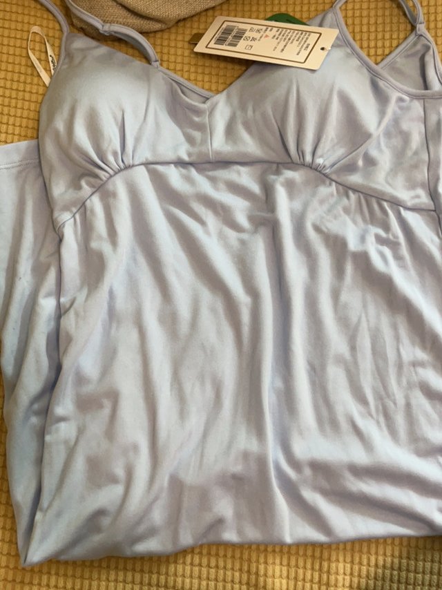 吊带睡裙，夏天的风