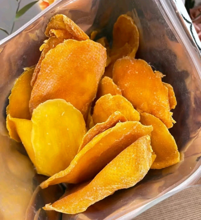三只松鼠蜜饯果脯