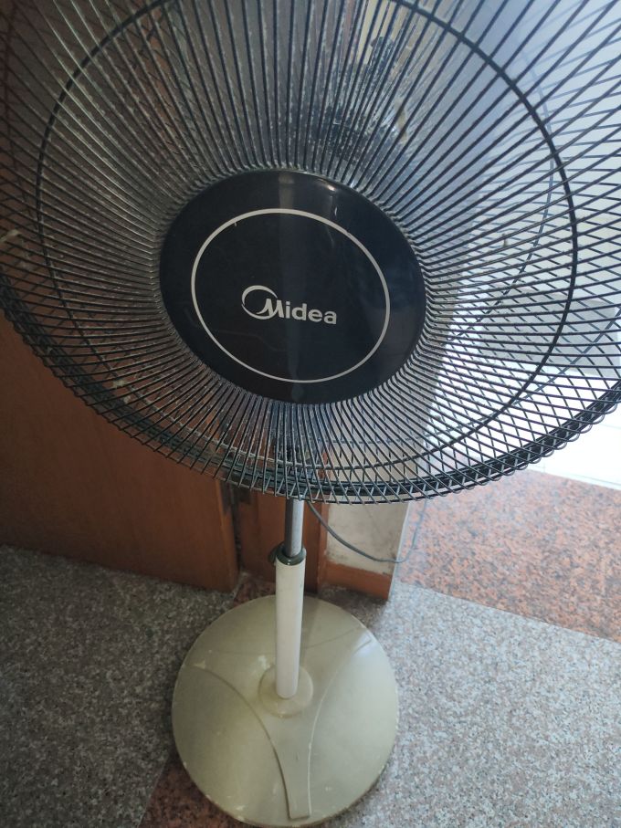美的电风扇清凉一夏