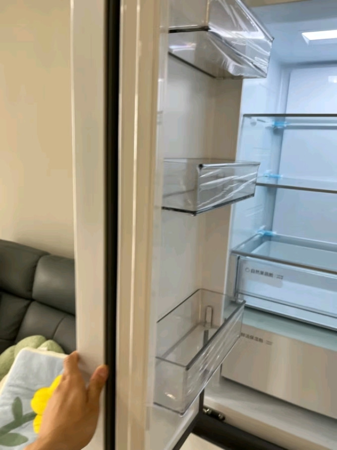 多门冰箱