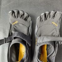 Vibram赤足的感觉很棒