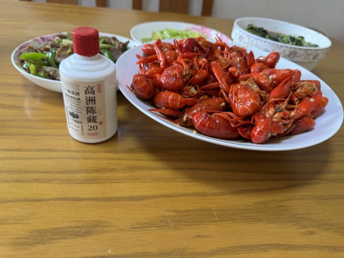 高洲酒业白酒