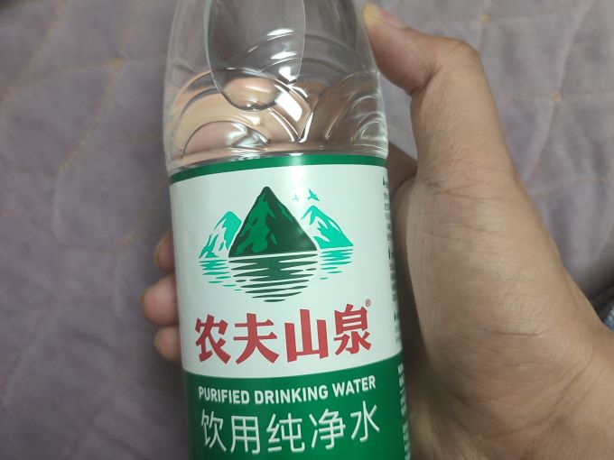 农夫山泉饮用水