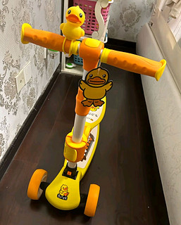 宝宝滑滑车，快乐童年必备！