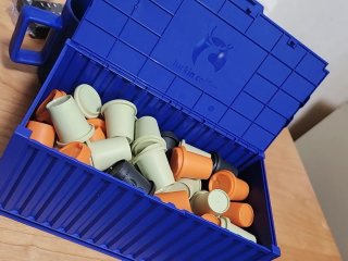 瑞幸咖啡冷萃速溶冻干咖啡，一饮而尽，享受品质时光！