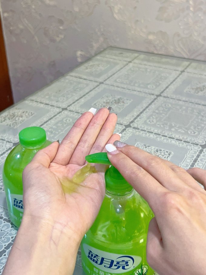 蓝月亮洗手液