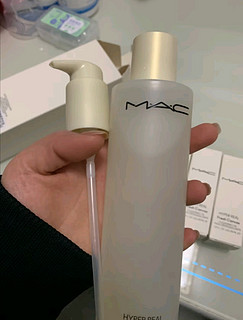 Mac清爽净妆油
