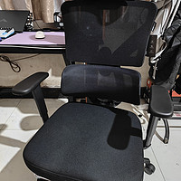 黑白调p5人体工学椅