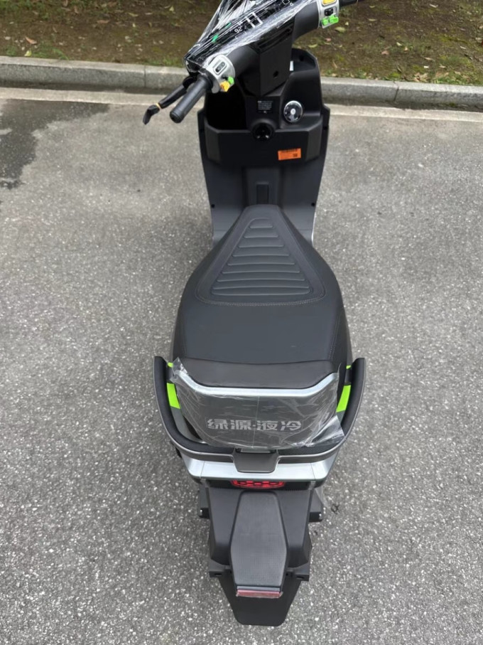 绿源电动车怎么样 绿源极速电摩s90-s,72v26a电池,2000w电机_什么值得