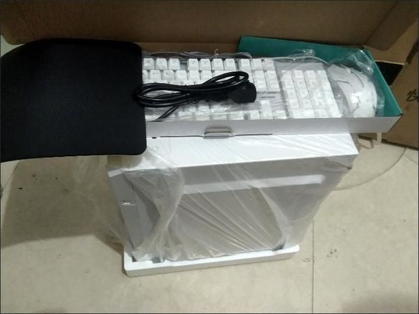 纸上装机大王,白色主机