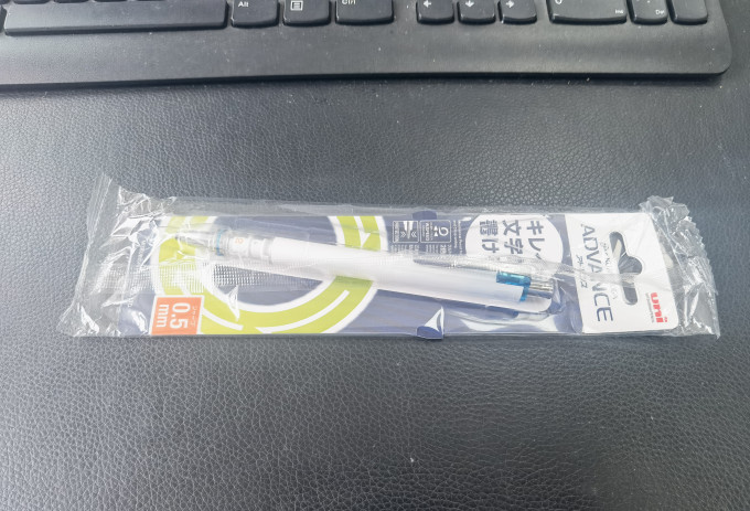 铅笔