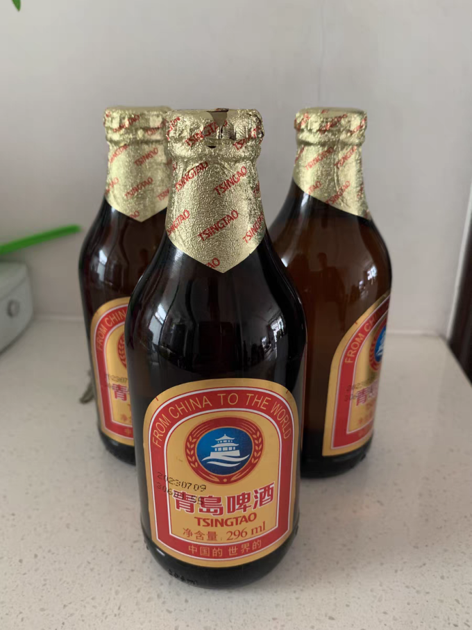 青岛啤酒小棕金,低温酿造,口感更醇正!