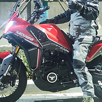 爱酱玩车 篇四十五：摩托莫里尼X-Cape 650，动力、油耗、操控与骑行体验分享