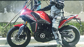 爱酱玩车 篇四十五：摩托莫里尼X-Cape 650，动力、油耗、操控与骑行体验分享