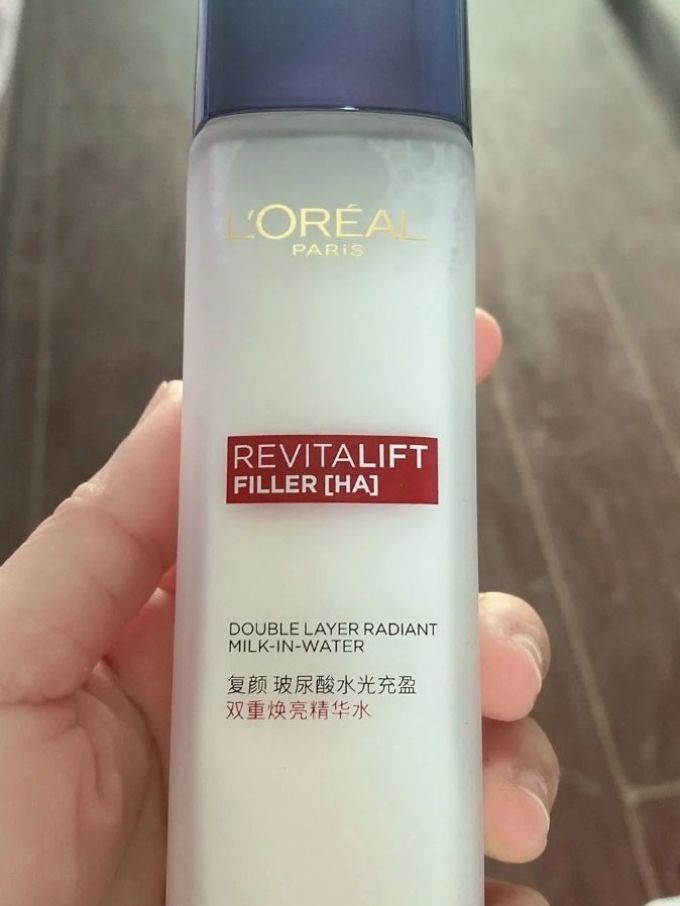 巴黎欧莱雅爽肤水