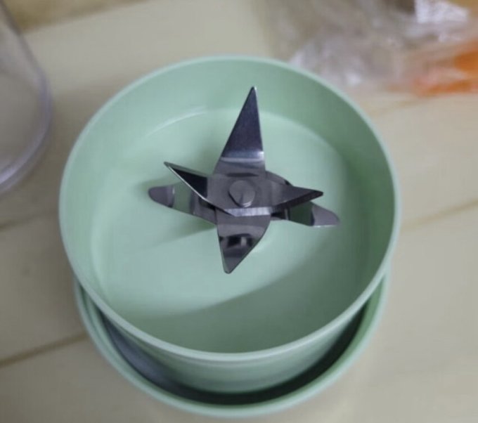 小熊榨汁机