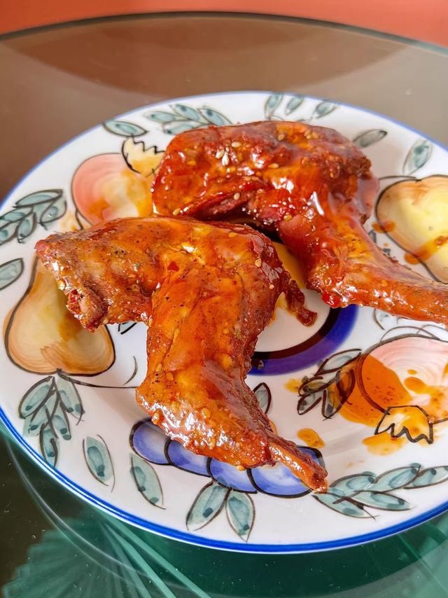 手撕兔腿麻辣四川特产即食熟食零食冷吃兔肉自贡成都兔头爱吃五香