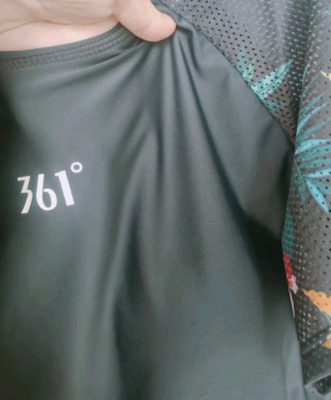 女士泳衣