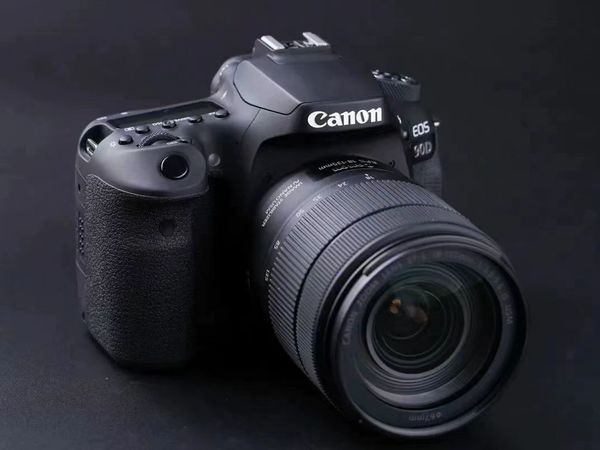 佳能EOS 90D你会入手吗？
